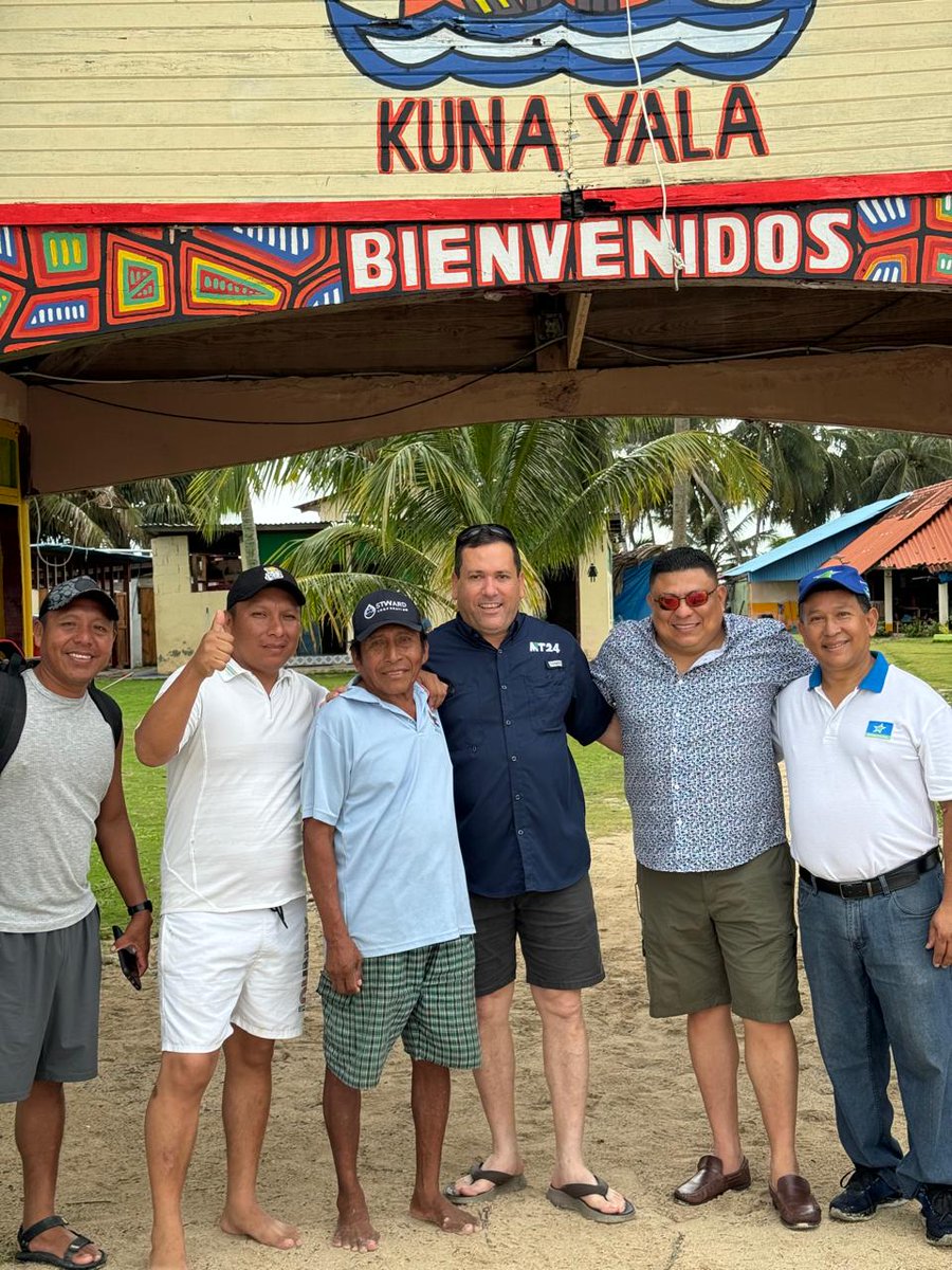 Seguimos construyendo historia.

Visitamos la comarca Kuna Yala, celebrando el día internacional de los pueblos indígenas y siendo el primer presidente de <a href="/PP_Panama/">Partido Popular</a> en visitar a los hermanos Kunas