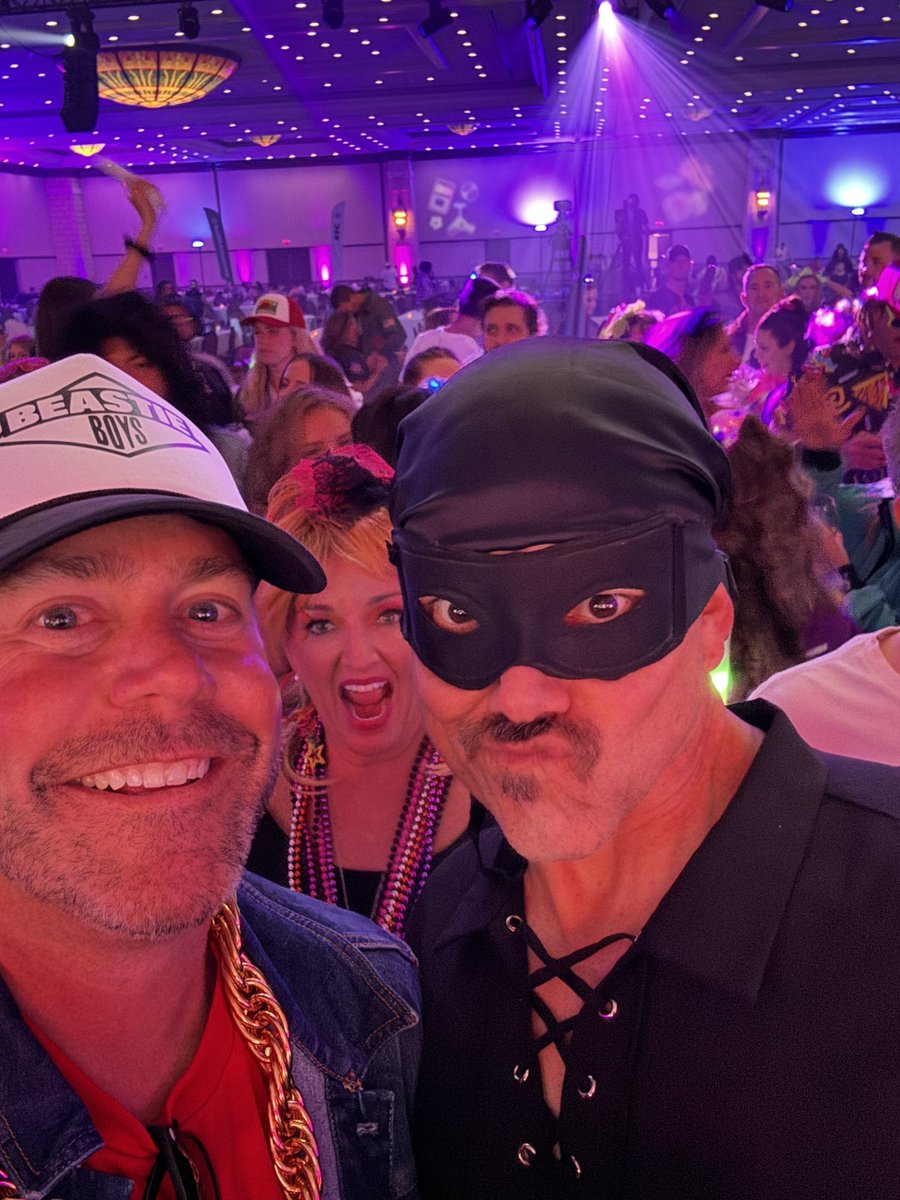 doug comings tweet media