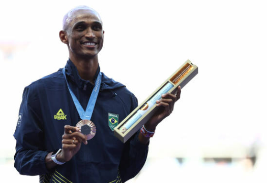 GUovJzHW0AEpjct?format=png&name=small