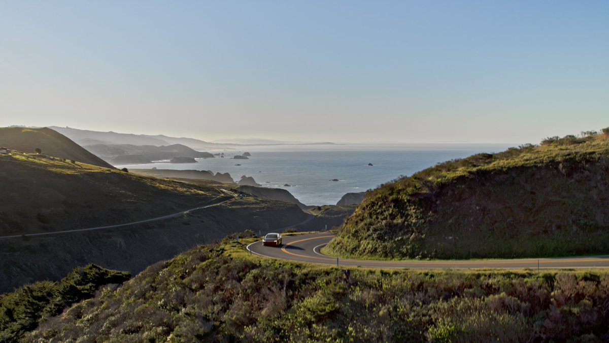 LucidMotors's tweet image. Santa Cruz. Yosemite. Tahoe. Mojave. Our interior themes draw inspiration from California’s iconic natural beauty. That’s why there’s no better place than Monterey Car Week in Northern California to pay homage to our origins and embrace the future of sustainable mobility. ​

AUG…