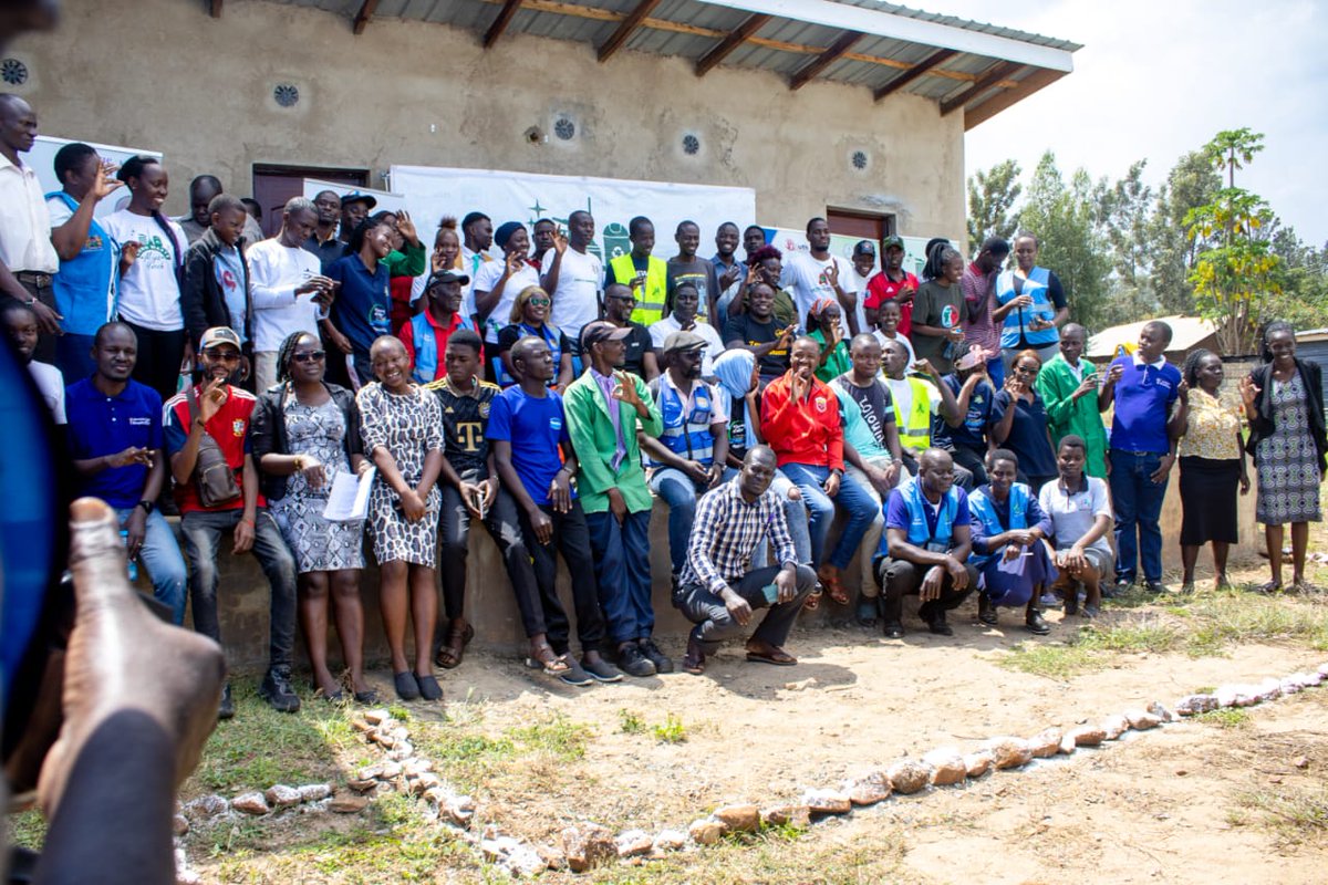 Our Team joined other Stakeholders during the Greening Kisumu Initiative activity at the Miya Ywech Material Recovery Facility in Mamboleo!
<a href="/Purpose/">Purpose</a> <a href="/Wanavijiji_sdi/">Muungano wa Wanavijiji</a> <a href="/Environment_Ke/">Ministry of Environment, Climate Change & Forestry</a> <a href="/UNDPClimate/">UNDP Climate</a>