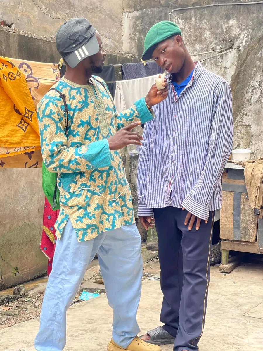 kizzoranking's tweet photo. New comedy just got drop guys pls go stream use the link https://t.co/jfp1VqtwUe https://t.co/CZ2eBMGPM8