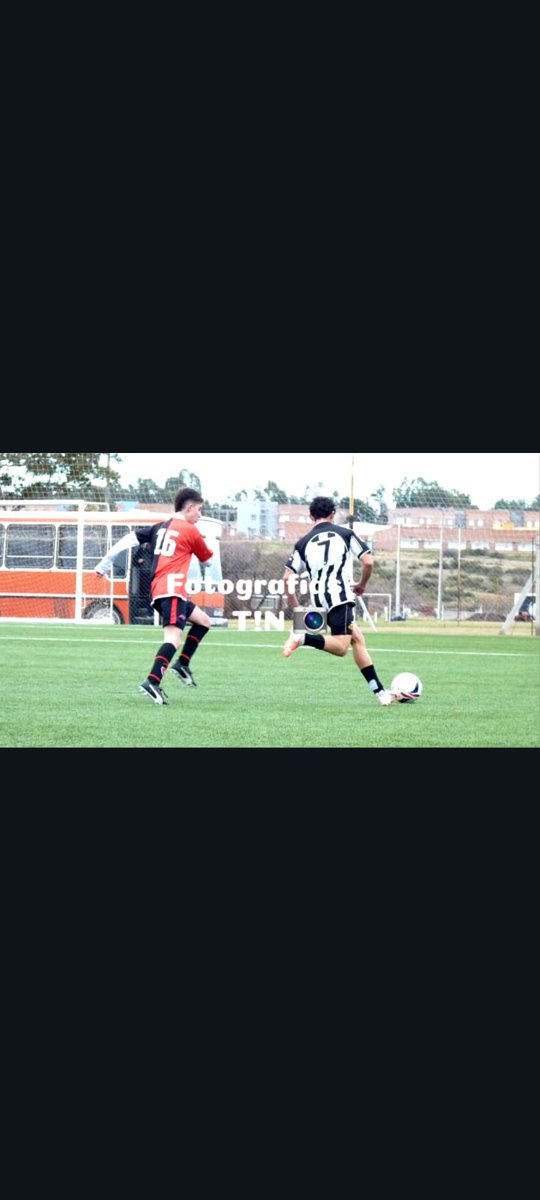 thiagosrr__'s tweet photo. Vamos nosotros ❤️🖤💪🏻 https://t.co/vDatBC4Wlg