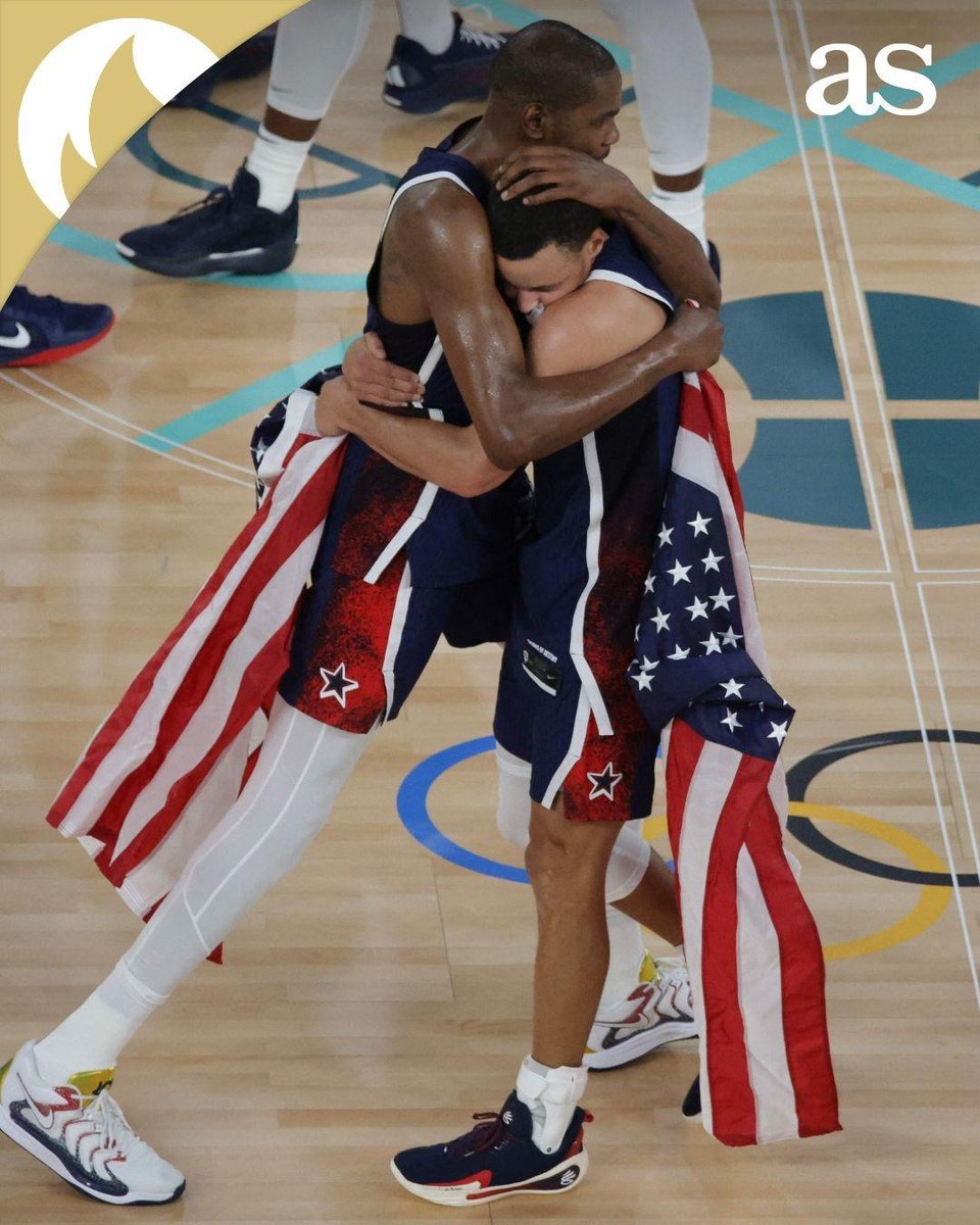 diarioas's tweet photo. 🇺🇸 A ver, pero que Estados Unidos gane el oro olímpico en baloncesto, en el fondo no es noticia, ¿no? Queremos decir, juntando a estos dos, lo raro sería que NO ganaran todo lo ganable...

#JJOOEnAS #JJOO #Paris2024 

Crónica: https://t.co/HNzuZBk5zi https://t.co/u6NCbTg4BK