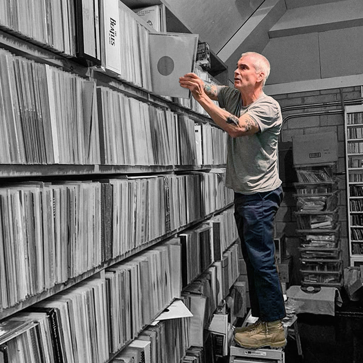 sing_market's tweet image. "There is something great about getting the record out of its sleeve, putting it on the turntable, getting up, turning it over, etc. I have always enjoyed the physicality of listening to records. I like all that." - Henry Rollins