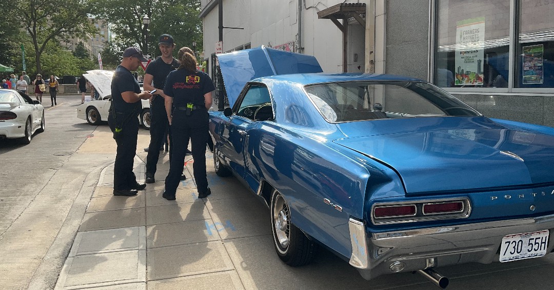 Rte66FestSGF's tweet photo. The Springfield Fire Department did a GREAT job handling and providing support for Route 66 2024! Thank you to Springfield Fire Department for working tirelessly to help make it a safe and fun! https://t.co/98BsfAUft0