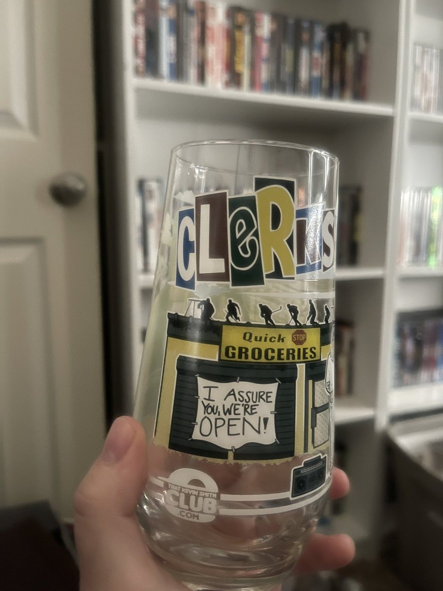 The Mattinee Show (@darthrandal92) on Twitter photo Bro look at this badass Burger King like cup of Clerks!!!! It pays to be a #ThatKevinSmithClub member man 😎 <a href="/ThatKevinSmith/">KevinSmith</a> <a href="/JayMewes/">Jay Mewes</a> <a href="/BrianCOHalloran/">Brian O'Halloran 💙</a> Bro look at this badass Burger King like cup of Clerks!!!! It pays to be a #ThatKevinSmithClub member man 😎 <a href="/ThatKevinSmith/">KevinSmith</a> <a href="/JayMewes/">Jay Mewes</a> <a href="/BrianCOHalloran/">Brian O'Halloran 💙</a>