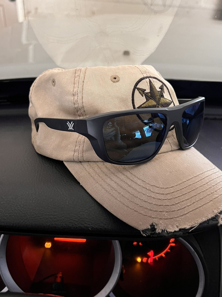 John_Wells_101's tweet photo. Nice shades @VortexOptics https://t.co/Dz9MNvM6ag