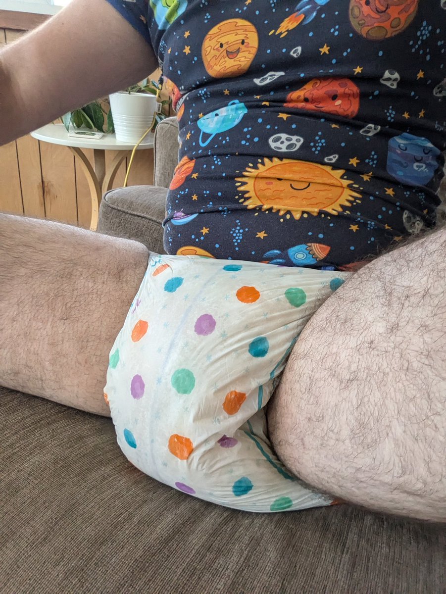redlineDL's tweet photo. I've been enjoying stuffers for once. ABU power ups!
.
.
.
#abdl #diaperlover #diaperkink #abdlboy #rearz #diaperfetish #kink https://t.co/3gPQE3F2vt