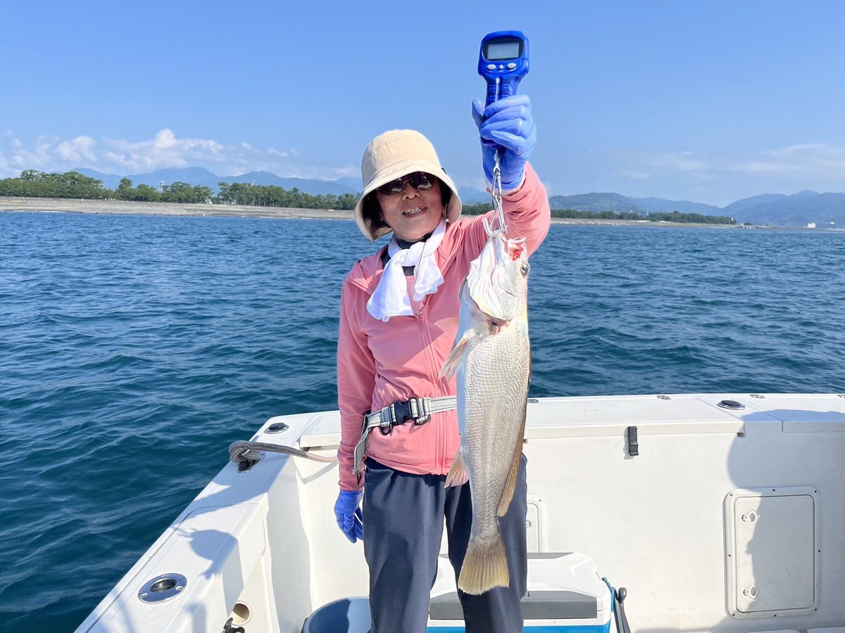 GoodgoOrg's tweet photo. 静岡GoodGo28ft
8月8日
#GoodGo 
#静岡　
＃駿河湾　
＃グッドゴー　
#釣果　
＃海　
#굿고  
#wonmo https://t.co/5Iga0DyXCm