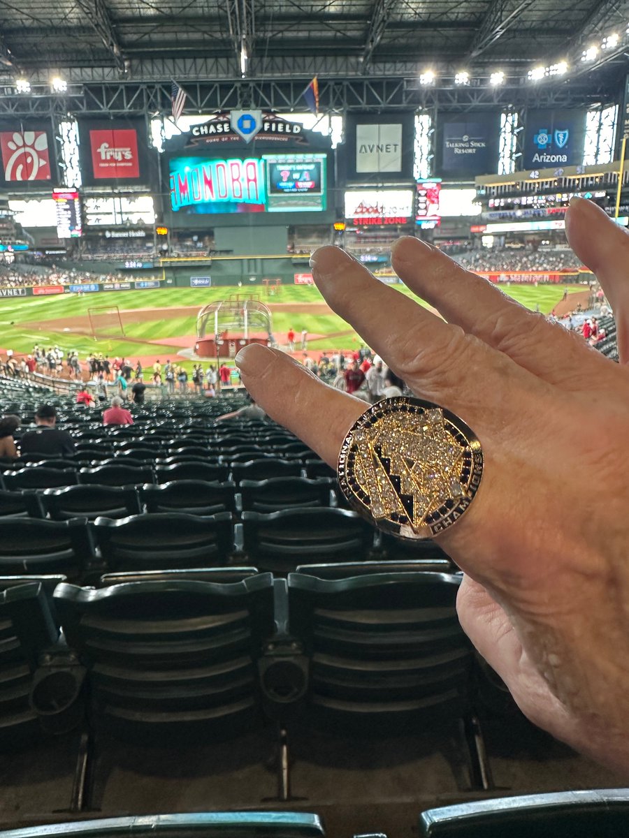 _PA13L0_'s tweet photo. Ready for the World Series ring next!! Let’s go!! 

@Dbacks 
#Dbacks 
#whatafan https://t.co/Wk7kUBzhQR