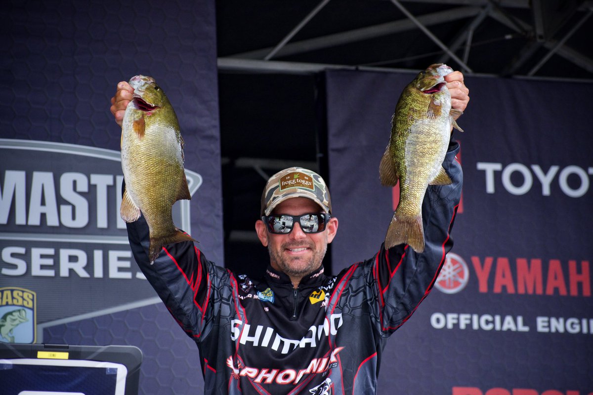 17.3 today and missed the cut in 58th place. Scrambled to find new places after my main area was mud.  On to St lawrence for the last tournament of the year. 

#shimano #fishshimano #yamamotobaitco