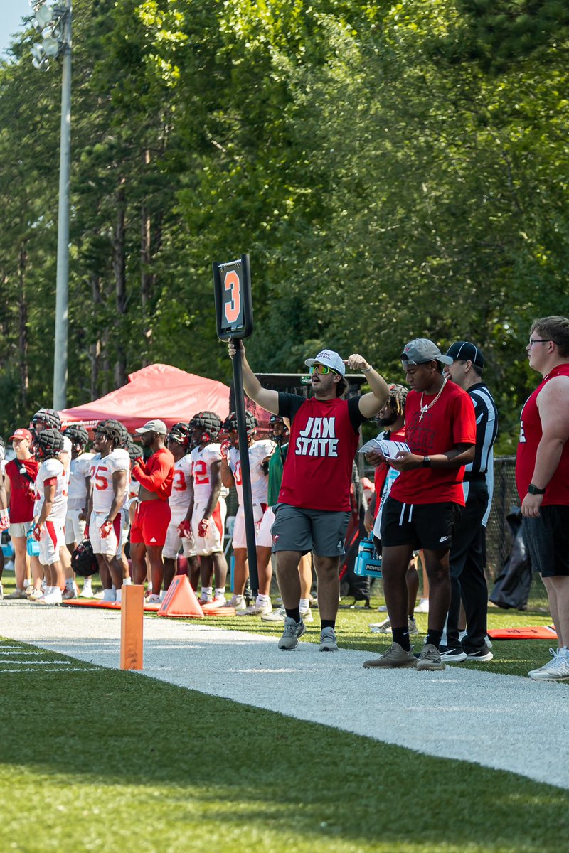 Jax State Football EQ (@jax_stateeq) on Twitter photo Fall Camp Flicks
#HardEdge | #EarnSuccess Fall Camp Flicks
#HardEdge | #EarnSuccess