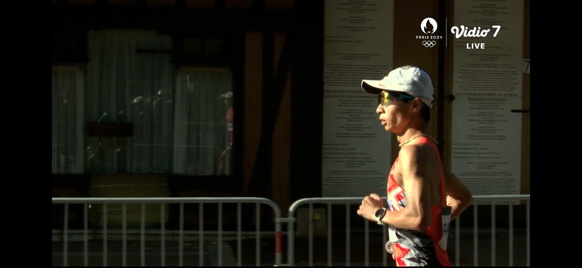 agungzulfi tweet media