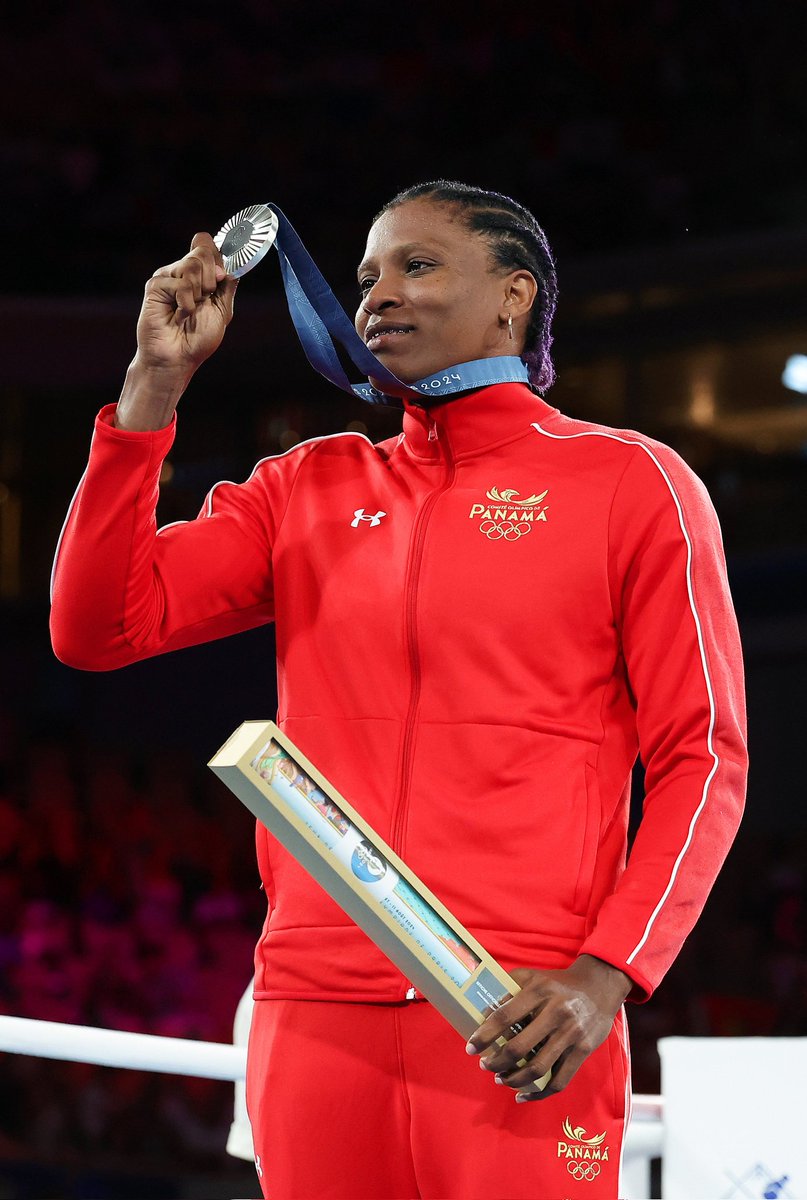quintinmoreno's tweet image. ¡Grande Atheyna! Eres nuestra campeona, al ser la primera nujer panameña en ganar una medalla de plata en las Olimpiadas de #Paris2024
