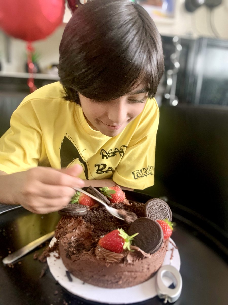 In the blink of an eye, my cute little boy has grown into a fine young man. Keep shining as usual. Happy Golden birthday,🎁 lovely son! 🎂 #10
