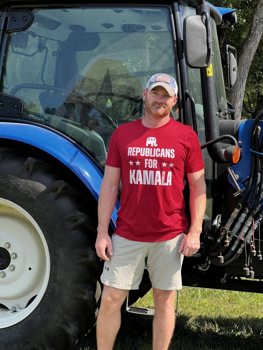 acnewsitics's tweet photo. Many Republicans are voting for Kamala! 😎 https://t.co/TAUY5UqynM