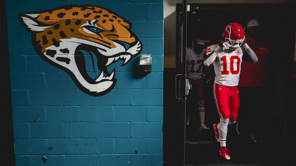 Chiefs's tweet photo. We're almost ready, #ChiefsKingdom

Are you⁉️ https://t.co/YNp55f6IGb