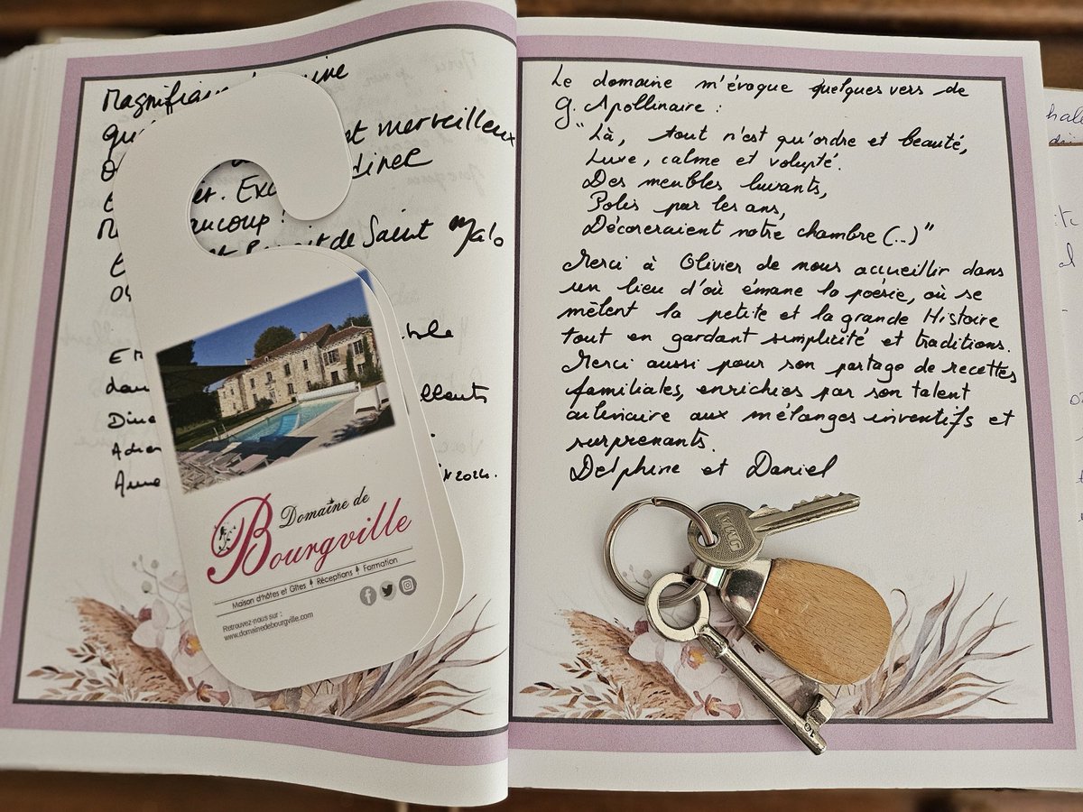 DBourgville's tweet photo. A l'époque des avis sur tout et n'importe quoi, des notes et des appréciations délivrés derrière l'écran de nos ordinateurs ou de nos téléphones, les traditions ont du bon! #LivreDOr #AvisGoogle #Tripadvisor Merci! ❤️❤️ https://t.co/4lkBKmbrBW