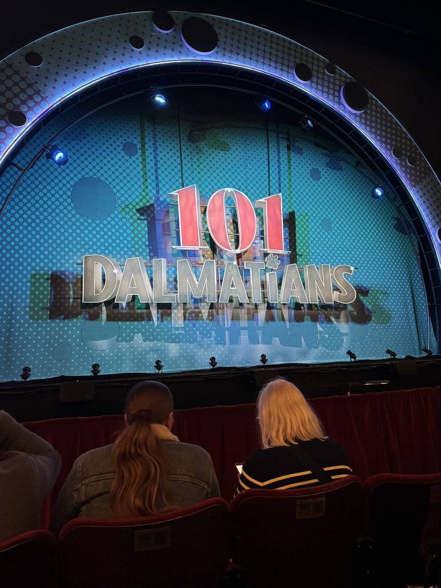 BenMania2009's tweet photo. I’ve had the most amazing time on Thursday night watching @msm4rsh as Cruella in 101 Dalmatians in Manchester, you were absolutely incredible I’ll definitely come and see the show again https://t.co/UKOrjlvmZJ