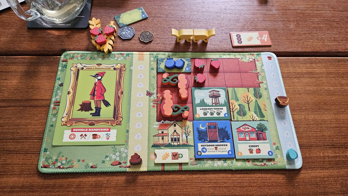 We played Harvest today and it was good! It's a neat worker placement with just four rounds and three actions per round, so very tight, but look at how cute it is as well!
#boardgames
