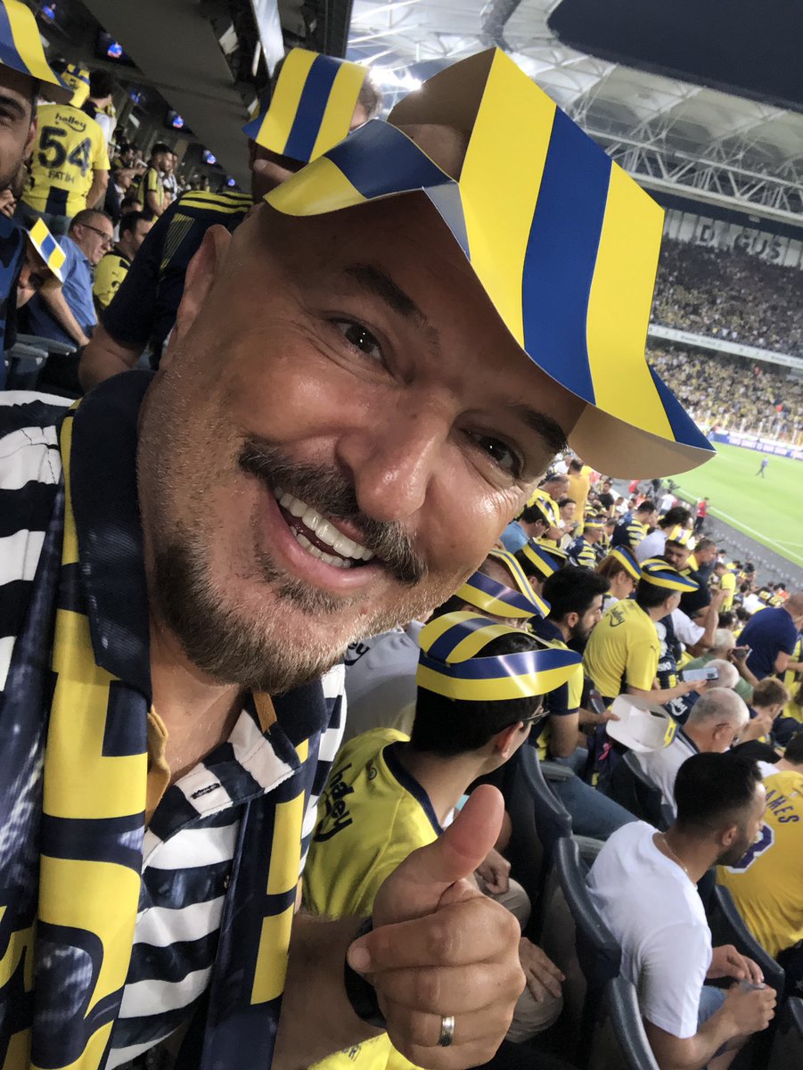yavuzseckin's tweet photo. Hababam güm güm,
kaçtık sana mı geldik? evet geldik😊💙💛
#Fenerbahçe @Fenerbahce https://t.co/HF7bHOjD51