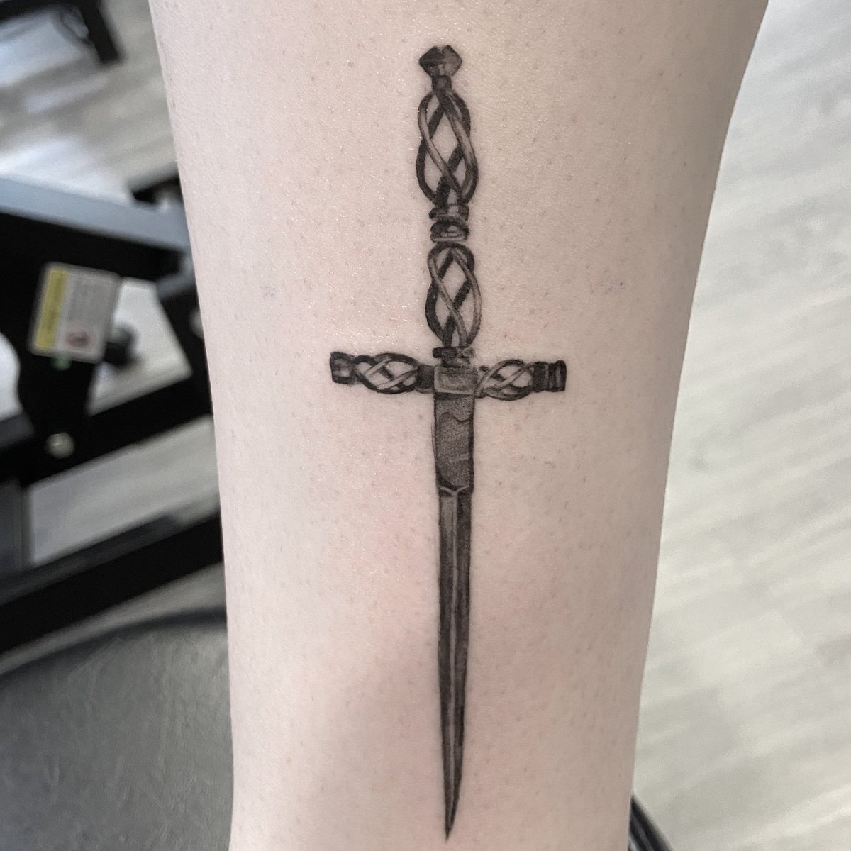 RufusInkStudios's tweet photo. IT HAS BEGUN!! First tattoo on real skin!! Look out world here I come x https://t.co/t4keCWbewS