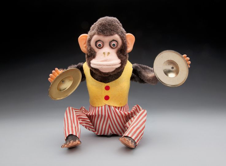 segsi_'s tweet photo. when I get money I want one of these guys to decorate my room https://t.co/grMKEOw8e4