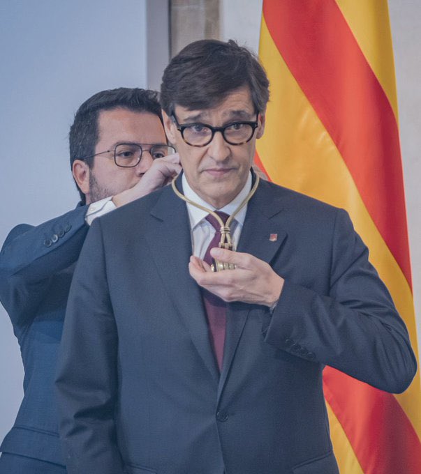 tonialba's tweet photo. No ets el Molt Honorable President 133 de la Generalitat… ets el Ñordo Enterrable President del 155 https://t.co/CF15h9yzcr