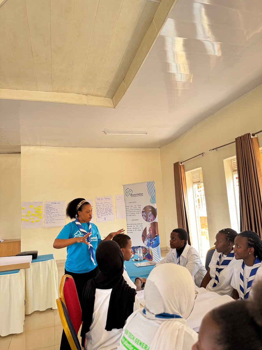 Rwanda Girl Guides tweet media