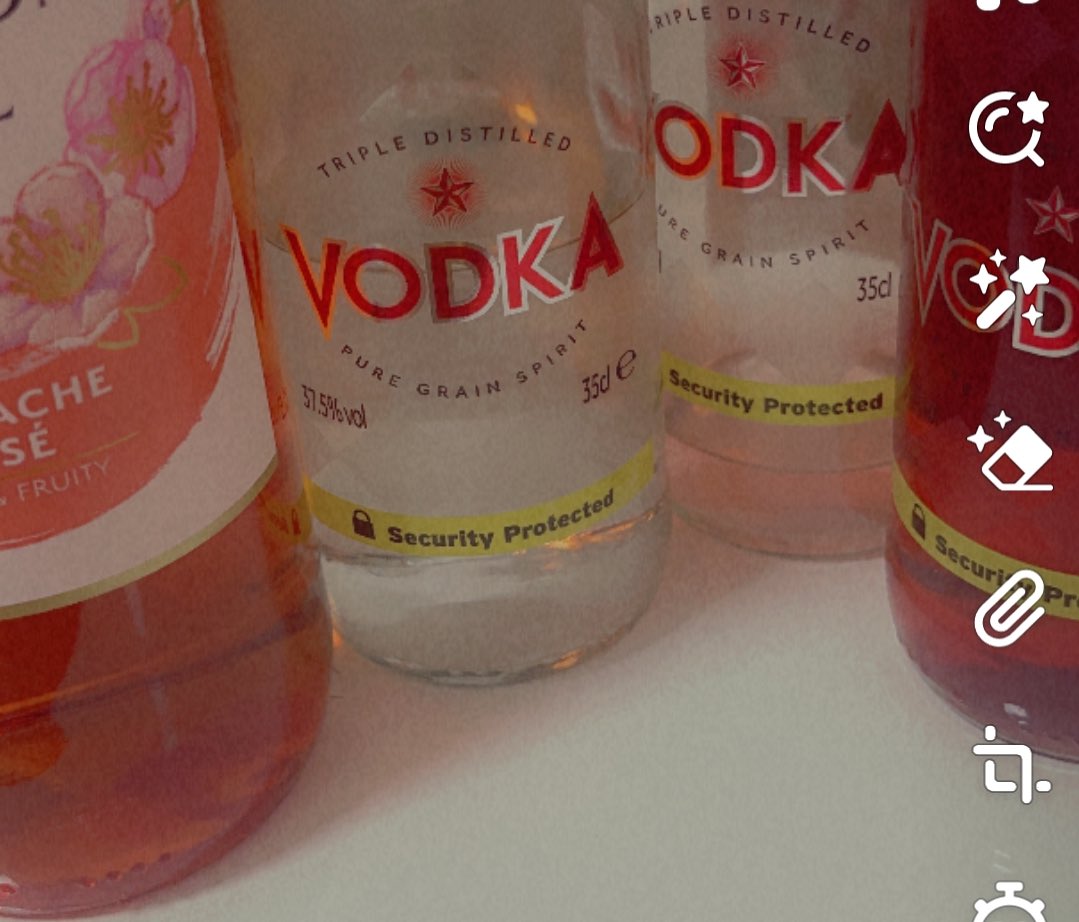 cuntpigs's tweet photo. justgirlythings #intoxgoon #coercedintox #pornaddiction https://t.co/R764Zv9h8J