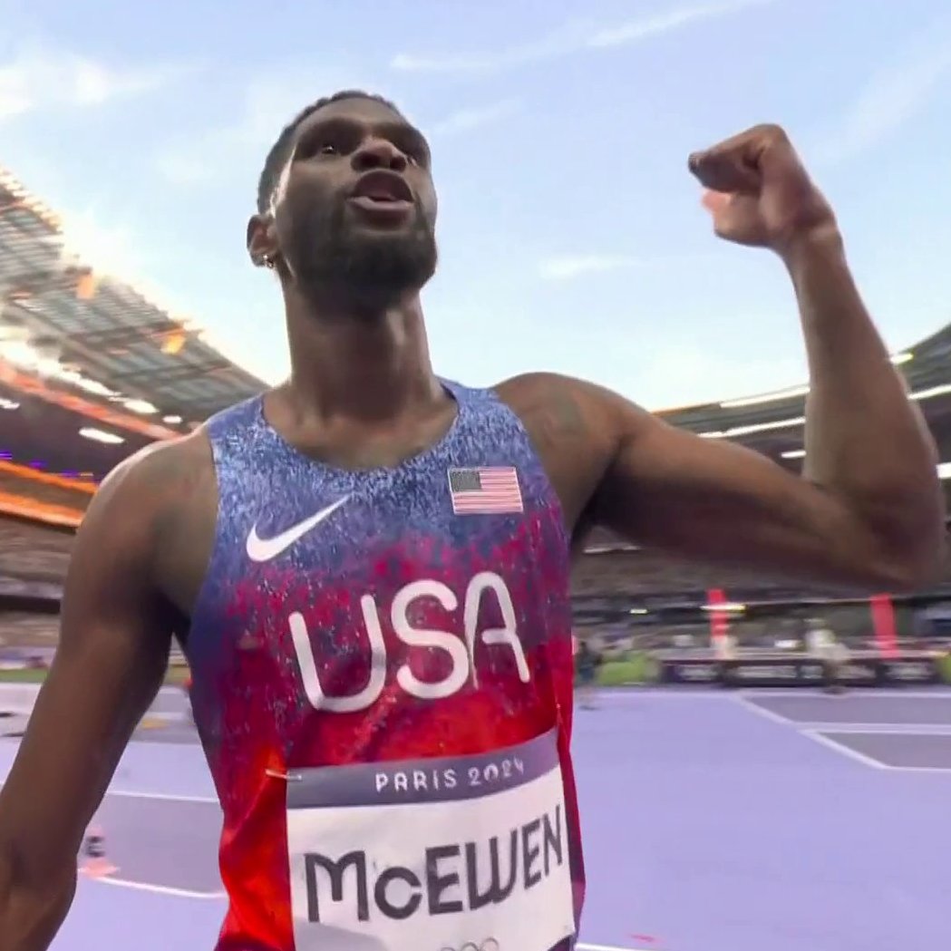 travismillerx13's tweet photo. Currently tied in the high jump final.
#ParisOlympics 📺: NBC and Peacock

Shelby McEwen wants a jump off! Man doesn't want to share gold 😤 https://t.co/2sYSFN355v