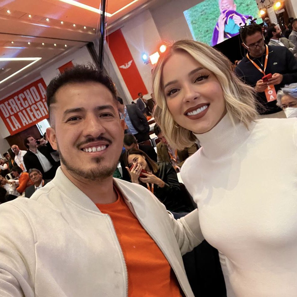 RodrigoSamC's tweet image. Muchas felicidades, @marianardzcant, te deseo un día con muchas alegrías. Desde Nuevo León, las infancias están bien defendidas por una mujer con los guantes puestos. ¡Fuerte abrazo y feliz cumpleaños! 🎉