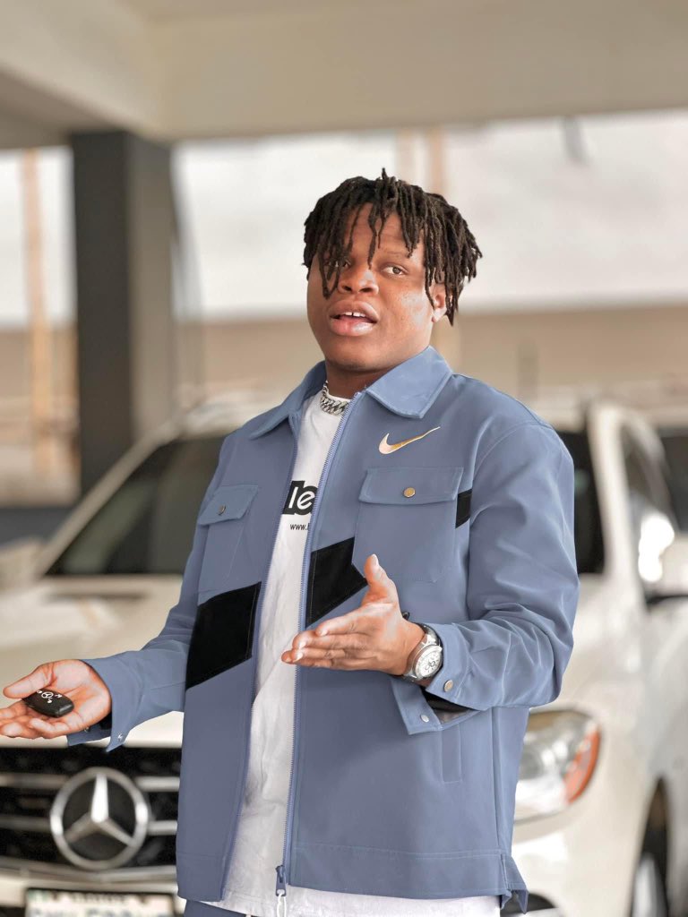 oga amos tweet media