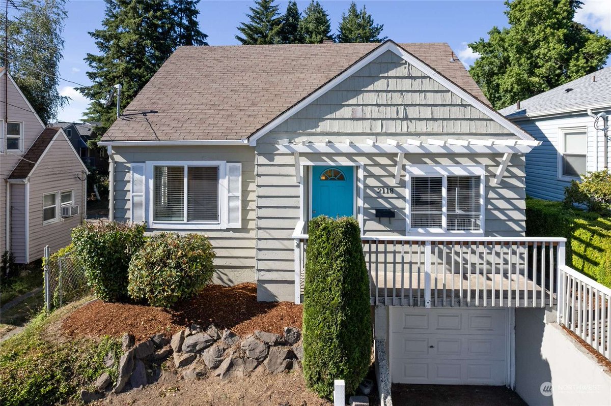 karencall's tweet photo. For Sale:  2118 11th ST, Bremerton, WA 98312 / Listing Price: $389,000
Open House:  Sun Aug 11th, 2024 from: 11:00-2:00 https://t.co/q9k2kd9UD3 https://t.co/gosH579h8I