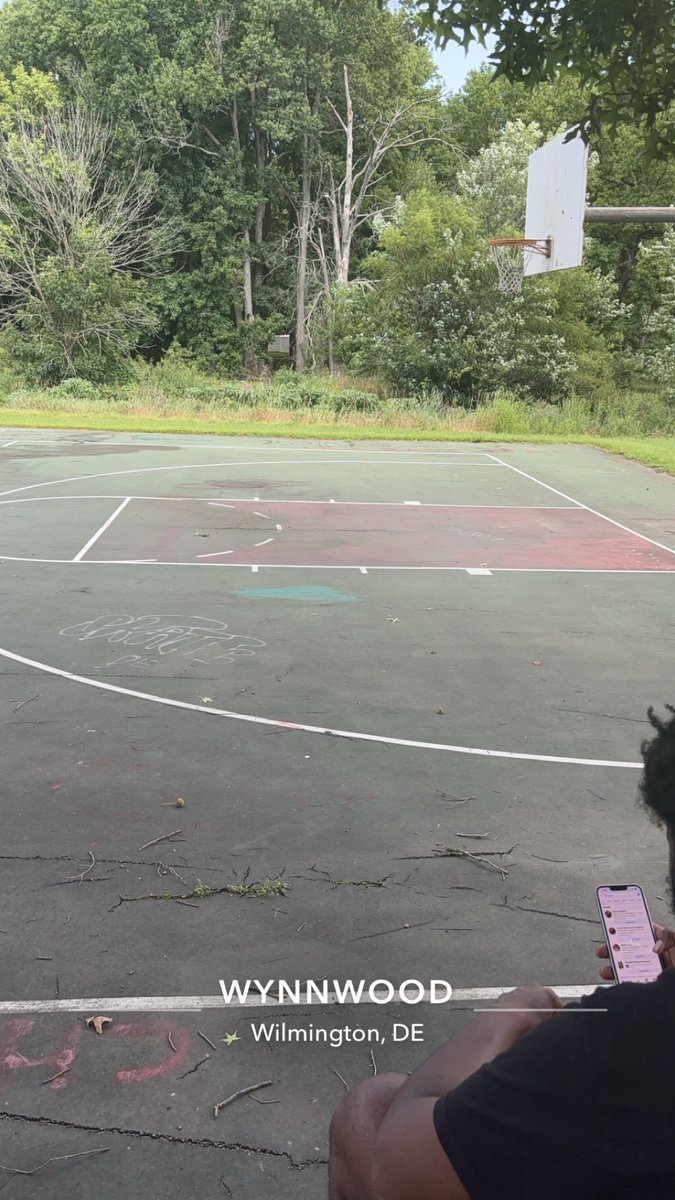 Tarrell96's tweet photo. Playing ball at the old spot, bring back so many memories https://t.co/0uY1p68Ptd