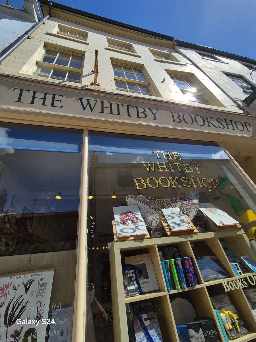 AxlMalton's tweet photo. Another lovely day out in Whitby with my gorgeous family. Went on a boat trip, played the arcades and finished with some Fish and Chips. A trip to Whitby isn't complete without having a look round The Whitby Bookshop. 
Hope everyone else had a great Saturday! @thewhitbybooks1 https://t.co/QIMW7PhogP