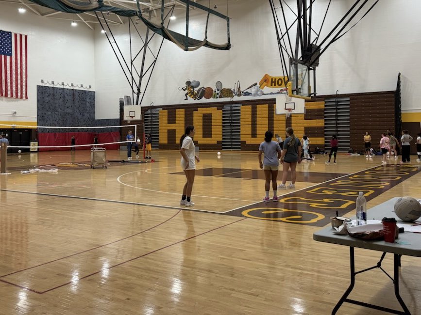 T.C. Howe Middle School tweet media