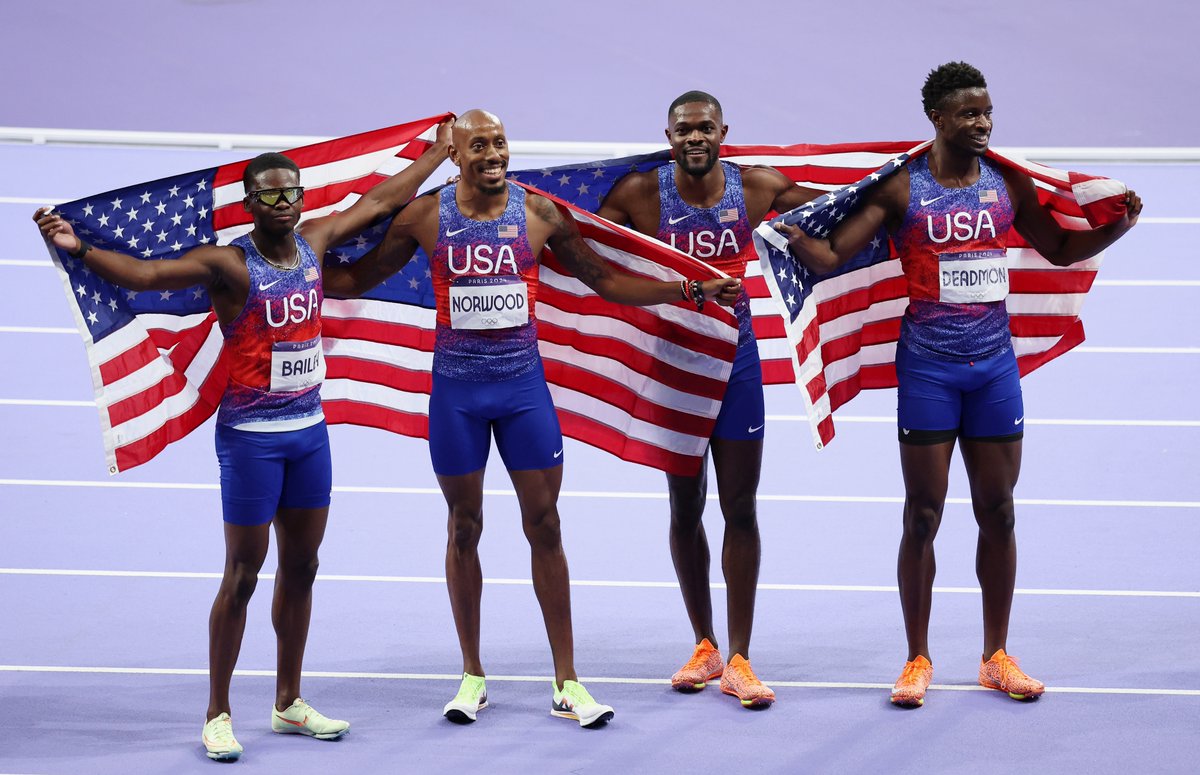 TOTAL DOMINATION

🇺🇸's 4x400m teams rule the finals and both record the 2nd fastest time in history 😮‍💨

#Paris2024 #OlympicGames