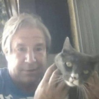 Muttering John tweet media