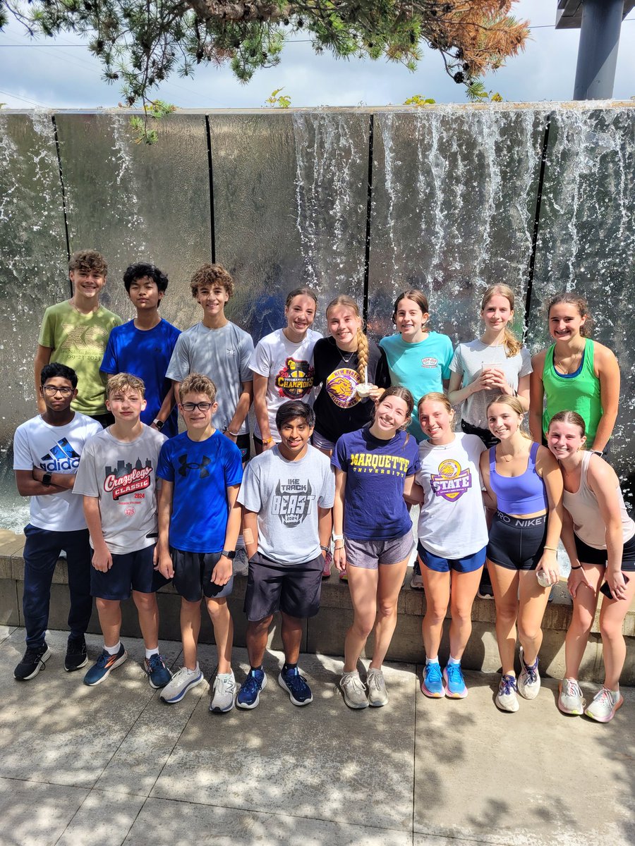 2024 Ike CC Ice Cream Run!  Great group!  This season is going to be coming in HOT 🏃‍♀️🏃🔥🔥