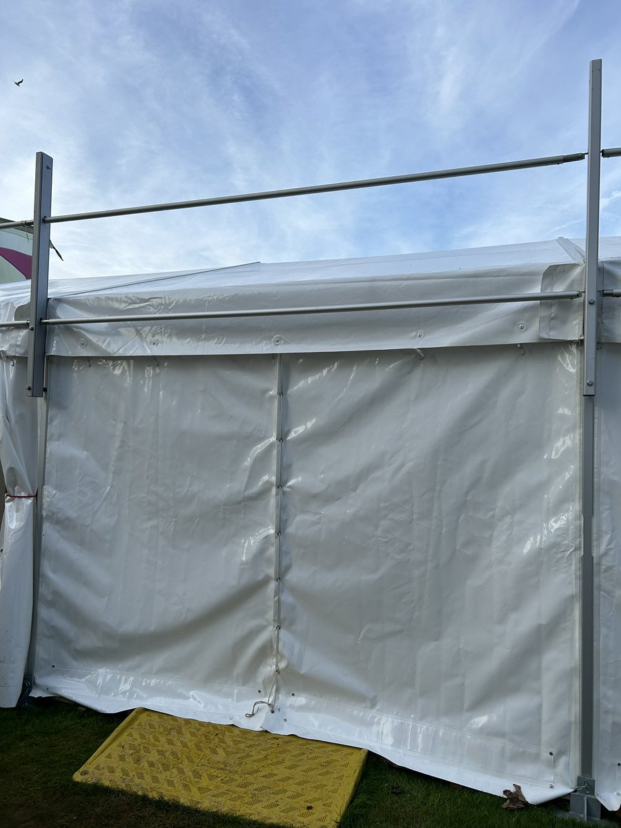 Ioan Dyer tweet media