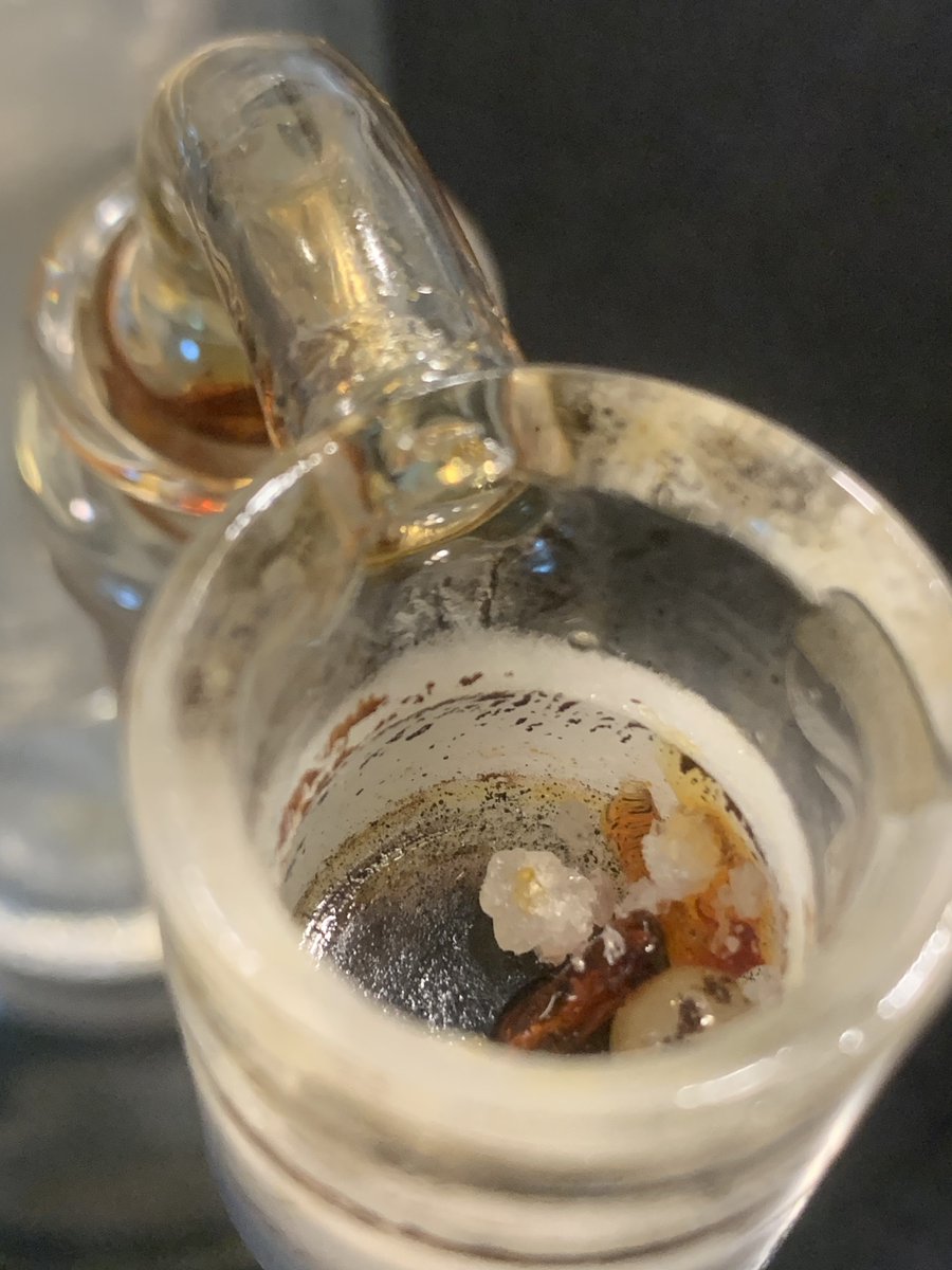 KryptoDeltaTHC's tweet photo. Saturday Vibes. Who wants nexts? 🙋‍♂️ 👀 Dabs 🔥 + Diamonds 💎Available Now at https://t.co/pu8WQAVTvH

#ReachYourDelta
at
https://t.co/pu8WQAVTvH https://t.co/ujazPSBJBE