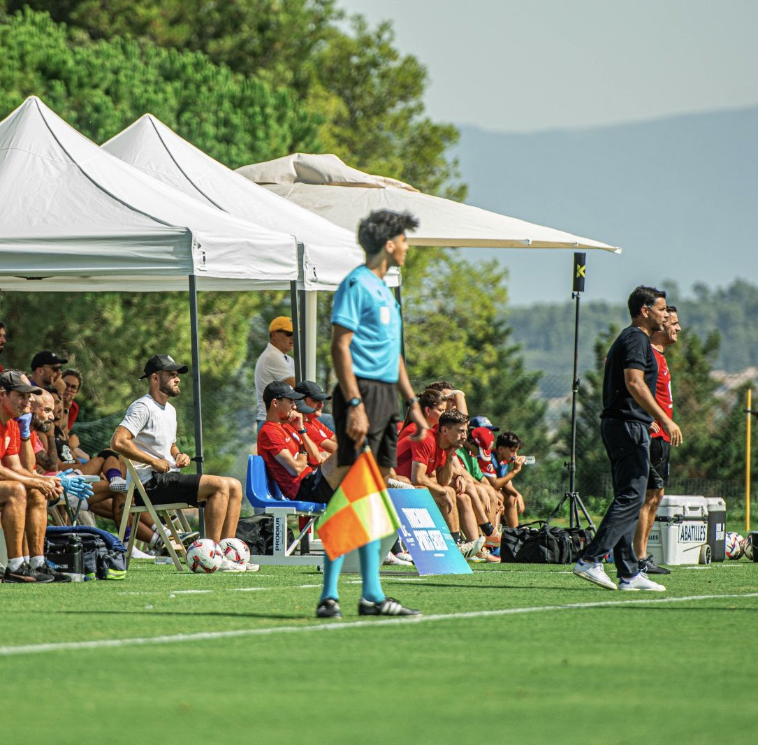 alexrojas_v's tweet photo. Girona FC vs Toulouse FC https://t.co/DxkbW1s8kk