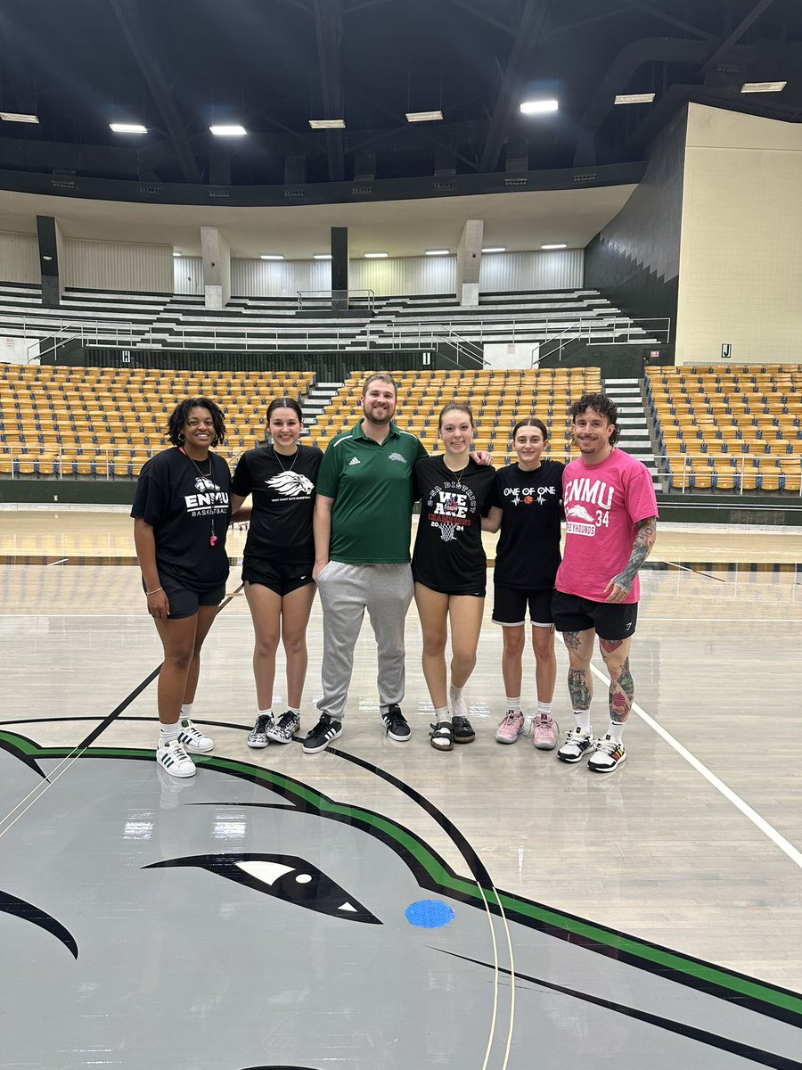 HopeGiddings's tweet photo. Had a great time at the @ENMUWBB Elite Camp yesterday! Learned a lot from it and thankful for the opportunity. @eb_ericb https://t.co/kTuAEMr5Oo