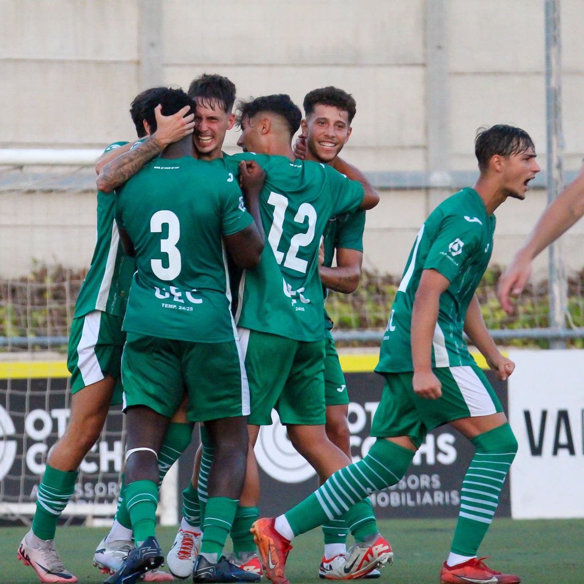 UE Cornellà 💚 tweet media