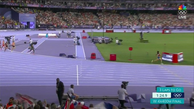 TokyoSilk2's tweet image. Sydney #GAPPED them girls😭🦅🦅🦅