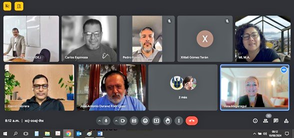 El camino fue duro y lleno de altibajos, como todo lo que nos lleva al crecimiento. Mi reconocimiento para este selecto grupo, por concluir su Doctorado.
<a href="/erendiraprof/">Erendira A</a> <a href="/MenyoRojas/">Manuel Rojas</a> <a href="/EduardoArriola/">Eduardo Arriola Aranda</a> <a href="/Pedro_RosasH/">Pedro Rosas H</a> <a href="/VeraMaguAlca/">VERA MAGUREGUI</a> <a href="/LuizaMartnez/">Luiza Martínez</a> <a href="/David_CabreraC/">José David Cabrera Canales</a> <a href="/calopinoz/">Carlos Espinoza</a>
¡Felicidades!