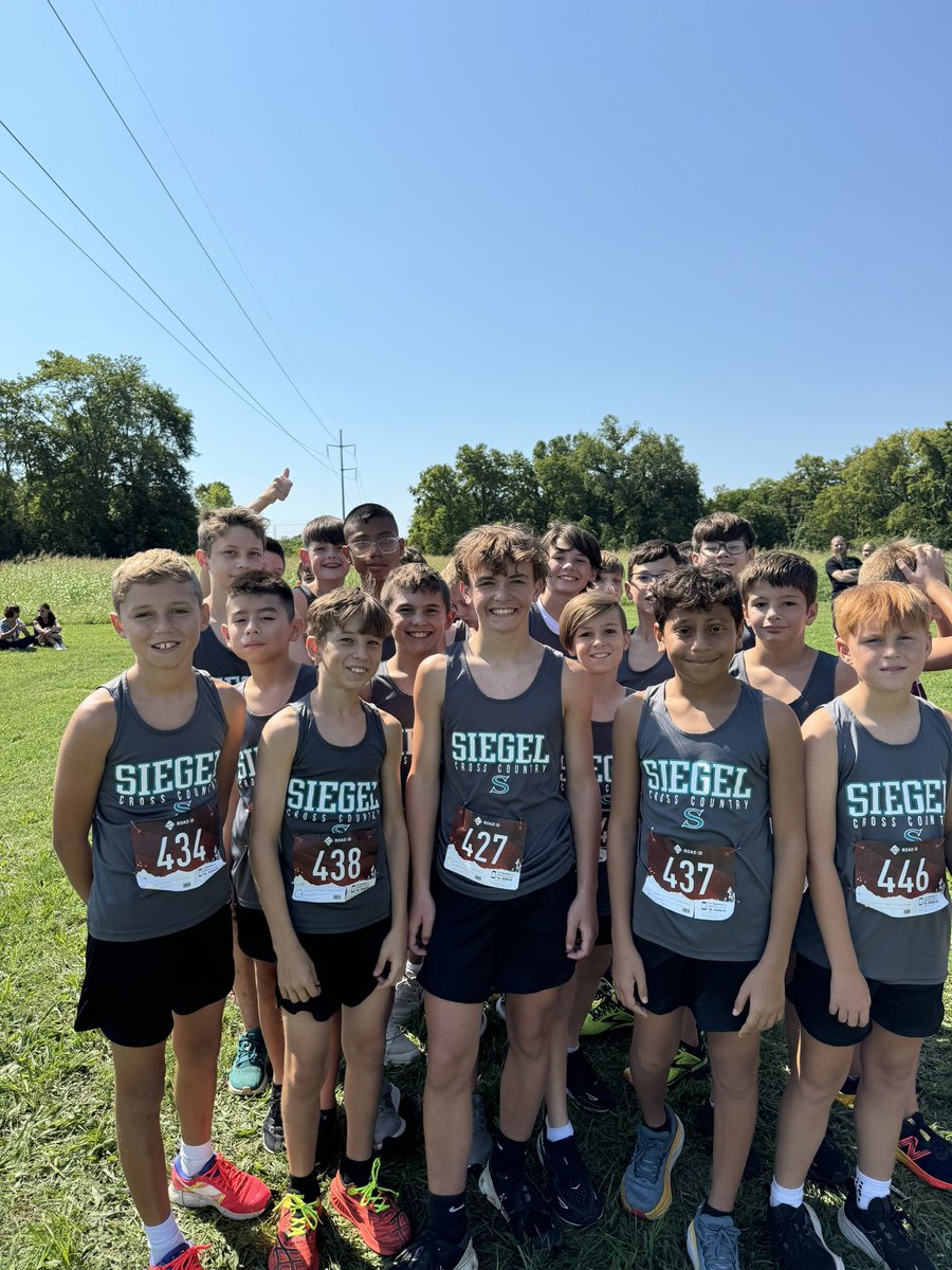 Congratulations to our Boys Varsity and JV Teams with 2nd Place finishes at the Bison Long-Hunter meet today!