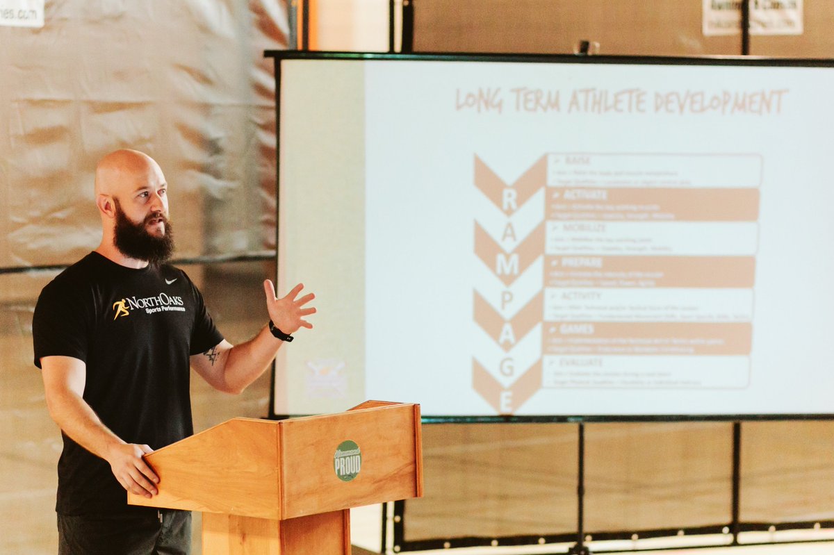 mynorthoaks's tweet photo. Thanks to @HammondAreaRecreationDistrict#1 for hosting their 1st Coaches Expo! Thrilled to have Dr. Tony Dennis from North Oaks ENT &amp; Allergy and Derek Hall from North Oaks Sports Performance as speakers. Their insights on athlete health and performance left a lasting impact. https://t.co/znCF7LwxyB
